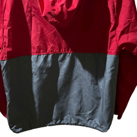 Universal Studios Gryffindor Packable Rain Jacket - Picture 13 of 16